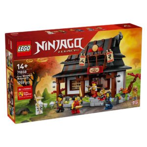 Voorkant verpakking LEGO NINJAGO 71858 Smederij van de Vier Wapens